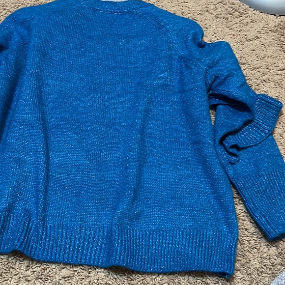 NWT Sweater Size XL - Picture 8 of 9
